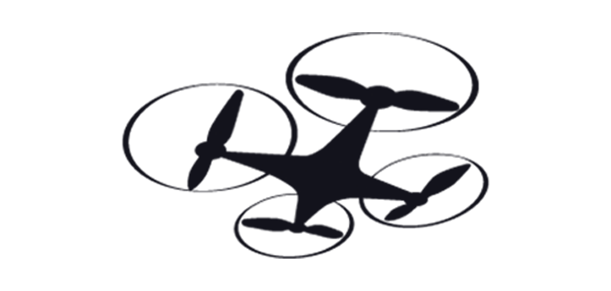 飛行するドローン（左）